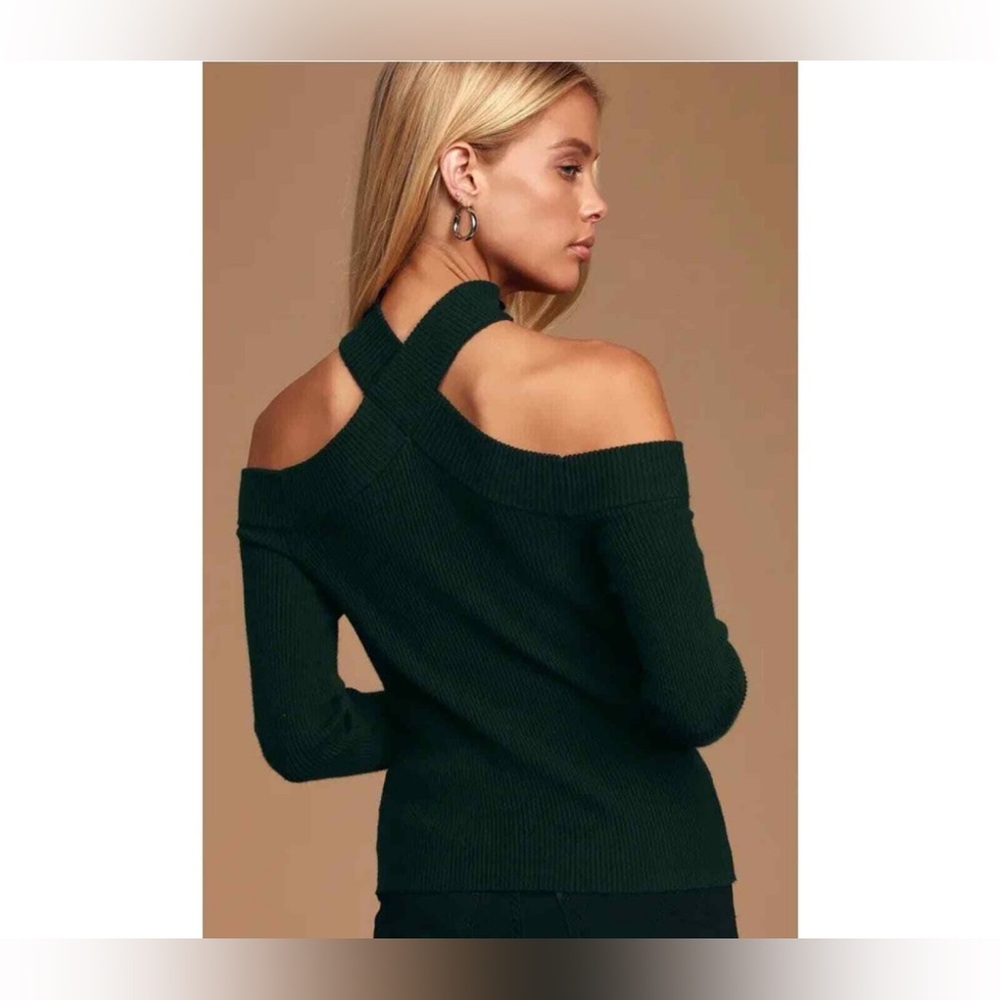 Lulu's Green Ribbed Cold Shoulder Cropped Sweater